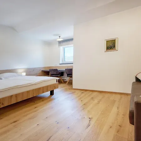 Tursic Guest house 3*